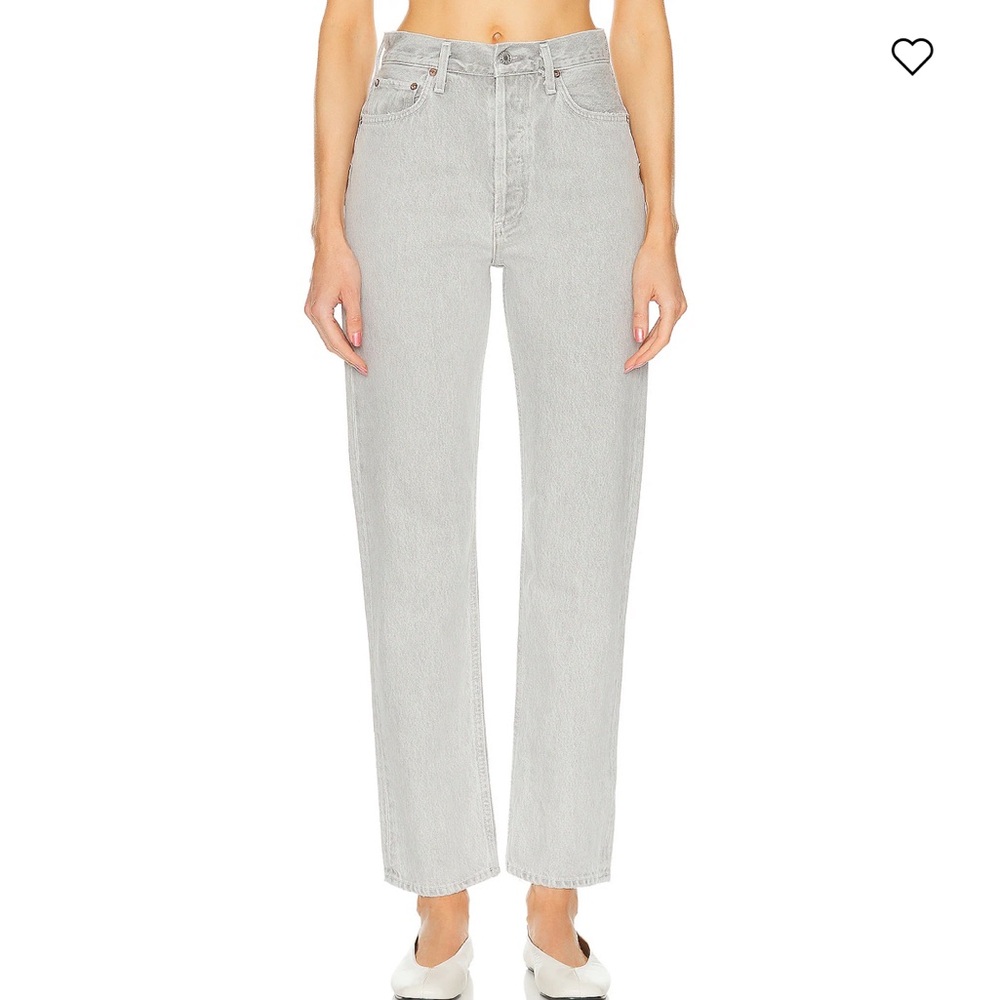 Stylish Gray High-Waisted Jeans